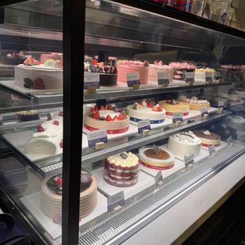 Paris Baguette - Bakeries Near Me - West Hartford, Connecticut Paris Baguette - Bakeries Near Me - West Hartford, Connecticut