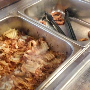 Willy's Pizzeria - Flavorless lasagna. - Pizza Near Me - Klamath Falls, Oregon