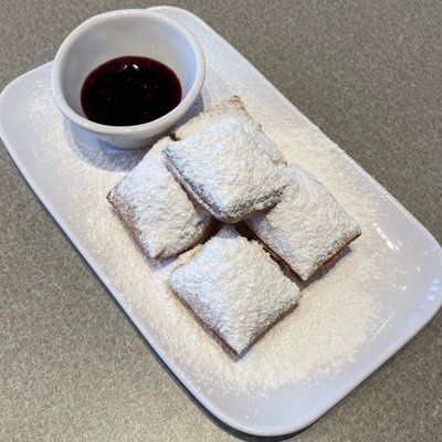 NOLA Doughnuts Cafe by null
