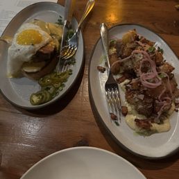 Beef Brisket & Crispy Potatoes