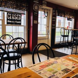 Bette's - Inside of the restaurant