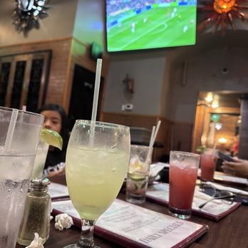 Los Amigos Mexican Restaurant - Lime margarita and strawberry mojitos - Mexican Near Me - Birmingham, Alabama
