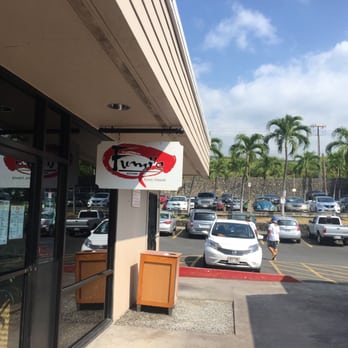 Fumi's Kitchen - It's in the Alii Sunset Plaza with a large parking lot. - Japanese Near Me - Kailua-Kona, Hawaii