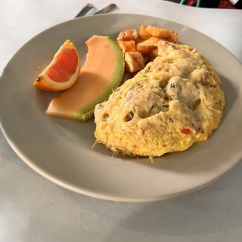 RC Otters Island Eats - Seafood omelette - Breakfast & Brunch Near Me - Captiva Island, Florida RC Otters Island Eats - Seafood omelette - Breakfast & Brunch Near Me - Captiva Island, Florida