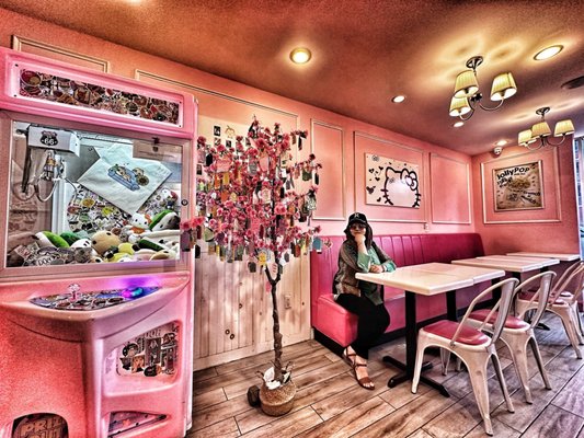 ViVi Bubble Tea by null