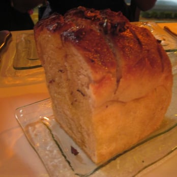 Bobo's - bread that was semi dry - Steakhouses Near Me - San Francisco, California