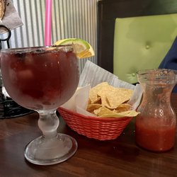 Fiesta Del Rio - Sangria with chips and salsa