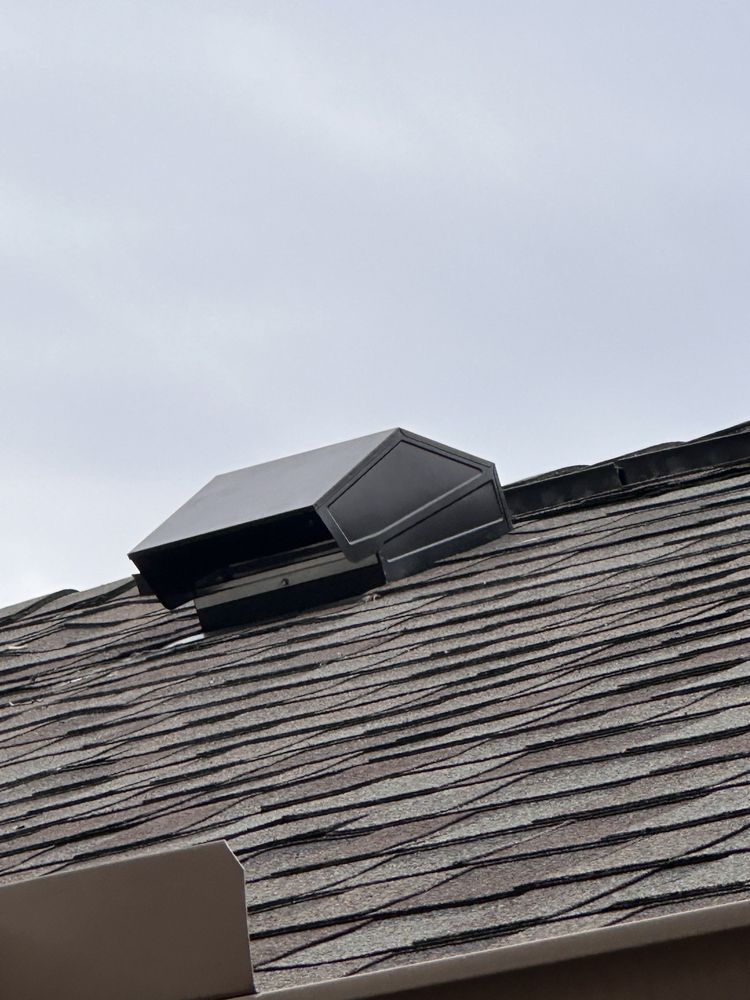 Slide of Texas Traditions Roofing