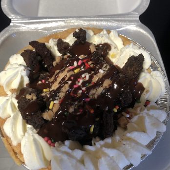 Sweet Revenge - Chocolate Crunchies - Desserts Near Me - Honolulu, Hawaii