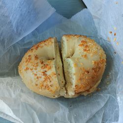 Krave Bagel - Garlic bagel with cream cheese was sooo good!