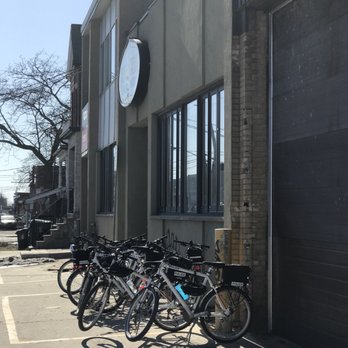 Nova Era Bakery  - Where Toronto's finest gather for afternoon coffee break! - Bakeries Near Me - Toronto, Ontario