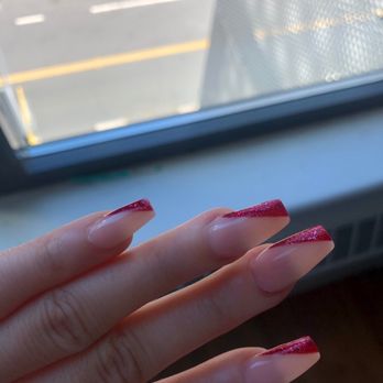 Glossi Nail Bar - Nail Salons Near Me - Colma, California