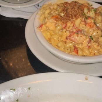 Morton's The Steakhouse - Lobster Macaroni Creamed Spinach - Steakhouses Near Me - Miami, Florida Morton's The Steakhouse - Lobster Macaroni Creamed Spinach - Steakhouses Near Me - Miami, Florida