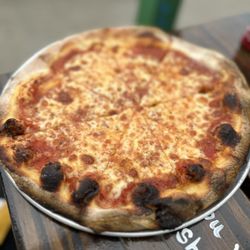Johnny Mac House Of Spirits - Pizza