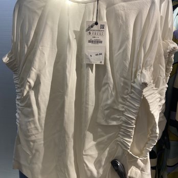 Zara International - Cute cut but that fabric gives me anxiety - Women's Clothing Near Me - Garden City, New York Zara International - Cute cut but that fabric gives me anxiety - Women's Clothing Near Me - Garden City, New York