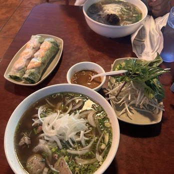 Billiard Hoang - Vietnamese Near Me - Seattle, Washington Billiard Hoang - Vietnamese Near Me - Seattle, Washington