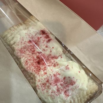 The Flour Petal Bakery - Bakeries Near Me - Magnolia, Texas
