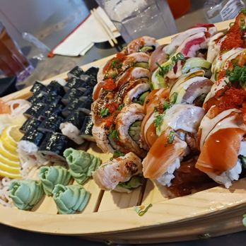 Fin’s House - Sushi Boat #2. Arena, Lion King, Salmon Lovers sushi rolls. Salmon and Tuna Maki rolls. Shrimp tempura appetizer. 16pc mix sashimi - Sushi Bars Near Me - Sacramento, California Fin’s House - Sushi Boat #2. Arena, Lion King, Salmon Lovers sushi rolls. Salmon and Tuna Maki rolls. Shrimp tempura appetizer. 16pc mix sashimi - Sushi Bars Near Me - Sacramento, California