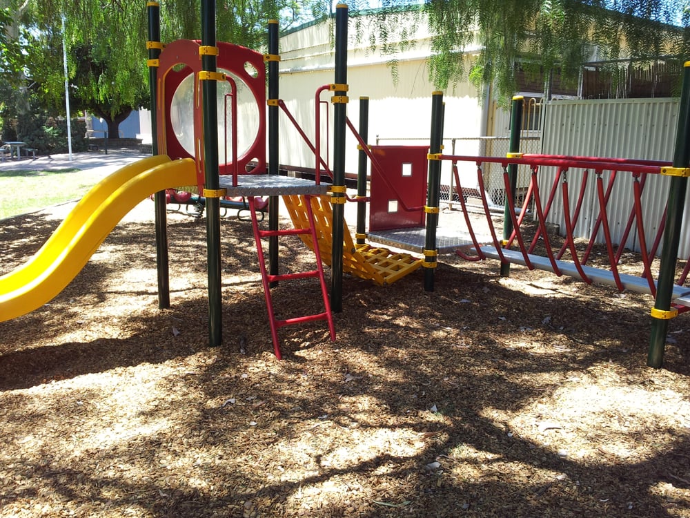 HIGHGATE SCHOOLS PLAYGROUND 11 Photos Avenue Rd, Highgate South