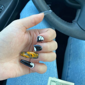 Legends Nails & Spa - broken nails - Nail Salons Near Me - Rancho Cucamonga, California Legends Nails & Spa - broken nails - Nail Salons Near Me - Rancho Cucamonga, California