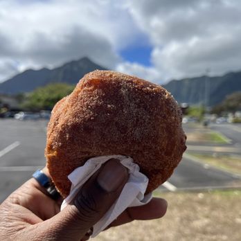 Leonard's Bakery - Cinnamon Sugar Malasada - Bakeries Near Me - Honolulu, Hawaii