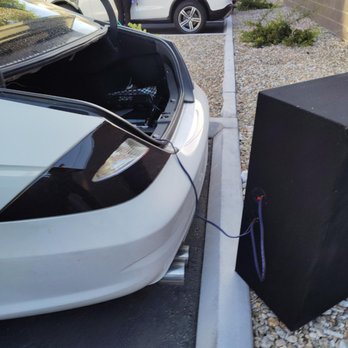 Brake Masters - The speaker box they stole out of my car - Auto Repair Near Me - North Las Vegas, Nevada Brake Masters - The speaker box they stole out of my car - Auto Repair Near Me - North Las Vegas, Nevada