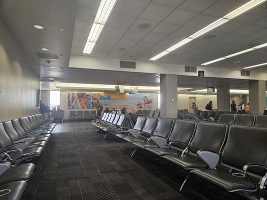 Fresno Yosemite International Airport by null