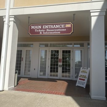 Dolly Parton's Stampede - Entrance - Performing Arts Near Me - Branson, Missouri Dolly Parton's Stampede - Entrance - Performing Arts Near Me - Branson, Missouri