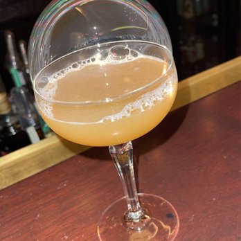 Ordinary - House-made vapor bubble on my cocktail! - Cocktail Bars Near Me - New Haven, Connecticut Ordinary - House-made vapor bubble on my cocktail! - Cocktail Bars Near Me - New Haven, Connecticut