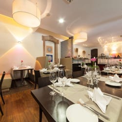 Novina Hotel Tillypark - Restaurant-Dinner