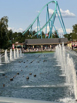 Canada's Wonderland by null