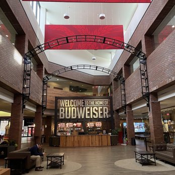 Budweiser Brewery Experience - Inside of building where tour tickets can be purchased - Beer Tours Near Me - Saint Louis, Missouri Budweiser Brewery Experience - Inside of building where tour tickets can be purchased - Beer Tours Near Me - Saint Louis, Missouri