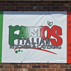 Fausto's Italian Kitchen and Catering - Exterior Sign in Parking Lot