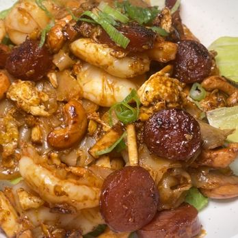 Koon Thai Eatery - Thai Near Me - Hillsdale, New Jersey