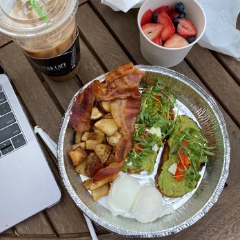 Barking Mad Cafe - Fresh fruit, bacon, potatoes, avocado toast - Coffee & Tea Near Me - Gaithersburg, Maryland