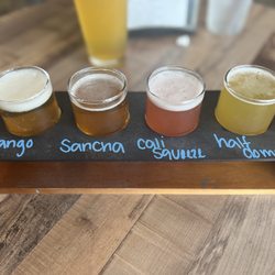 The Tap House - Beer flight