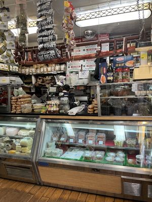 Russo's by null