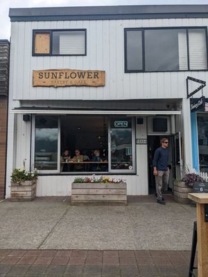 Sunflower Bakery Café by null