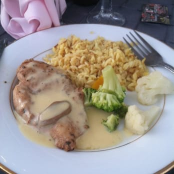 Mona Lisa Catering - Nasty chicken, canned mushrooms, no flavor veggies and rice was eh. - Caterers Near Me - Northridge, California Mona Lisa Catering - Nasty chicken, canned mushrooms, no flavor veggies and rice was eh. - Caterers Near Me - Northridge, California