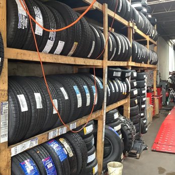 Oakton Tires - Tires Near Me - Evanston, Illinois