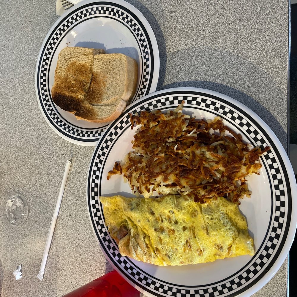 Turkey sausage and cheese omelette! So delicious Turkey sausage and cheese omelette! So delicious