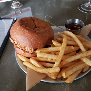 Original Gravity - Bees knees its amazing - New American Near Me - Phoenix, Arizona