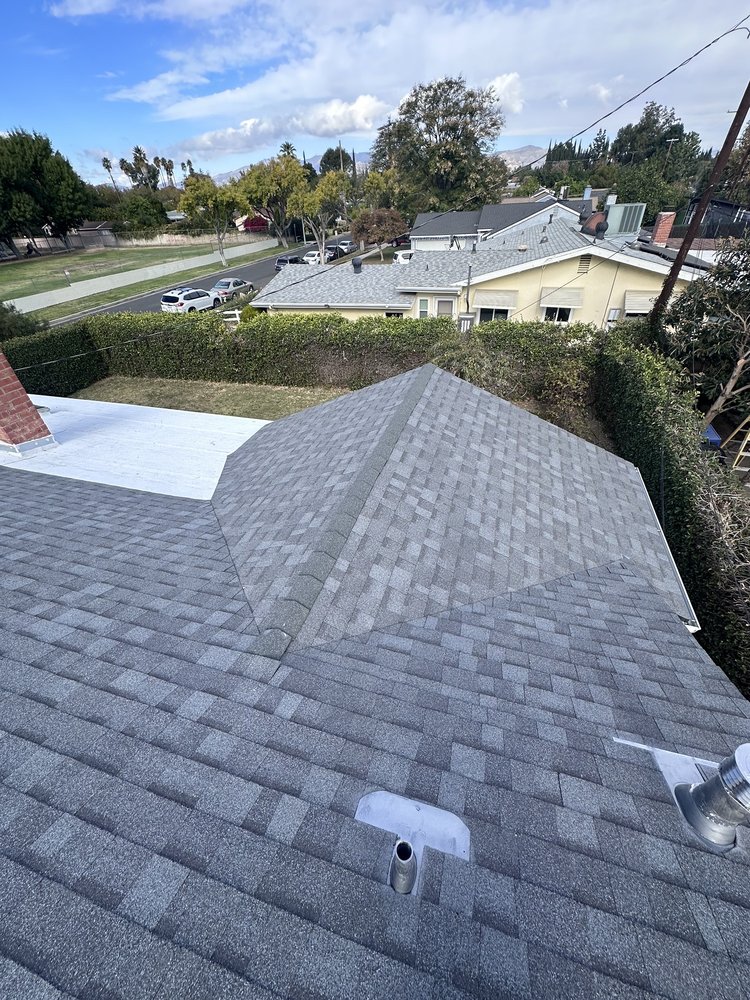 Slide of Lifetime Roofing & Renovation