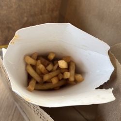 Pollo Campero Manassas - Large French Fries (1/2 of the box is empty by default). , TOTAL RIP-OFF.