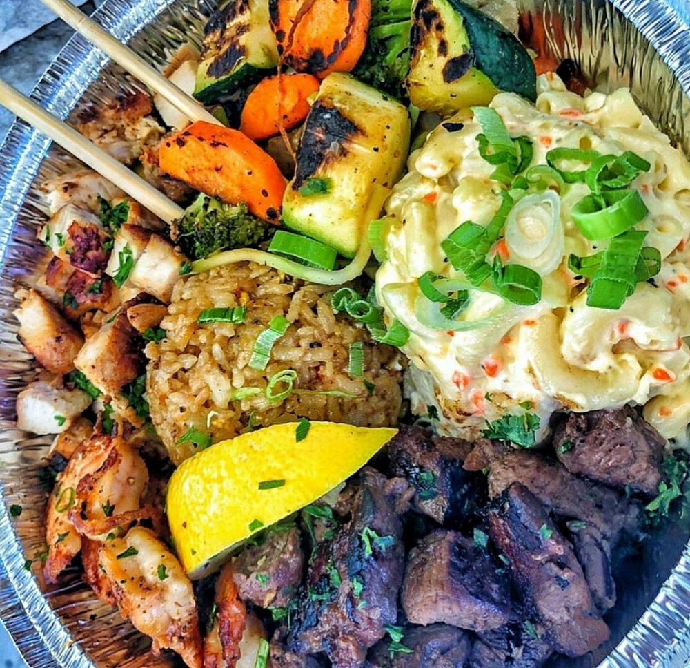 Volcano Grille - Photo 2