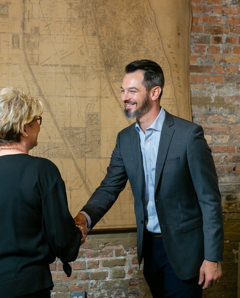 JOE GATTONE COMPASS REALTOR 100 E Cook Rd, Libertyville, Illinois