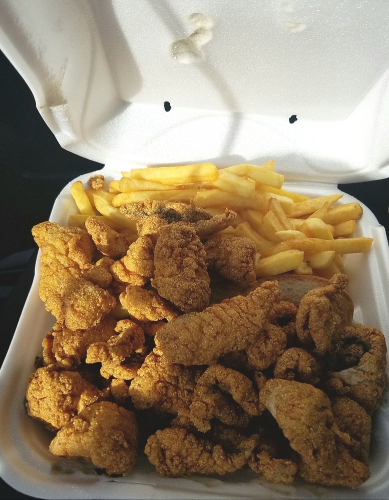 HOOK FISH & CHICKEN Updated September 2024 48 Photos & 69 Reviews