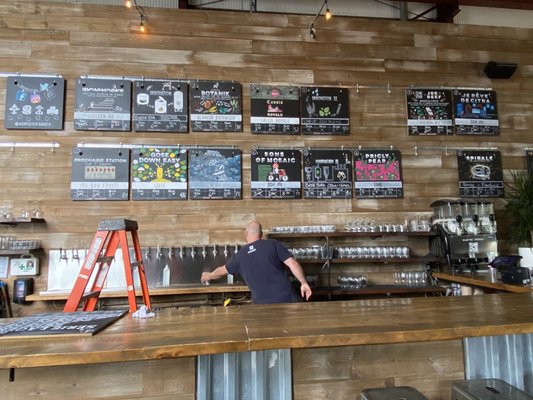 4 Origines - Microbrasserie / Pointe-St-Charles by null