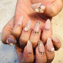 Sophia Nail & Spa