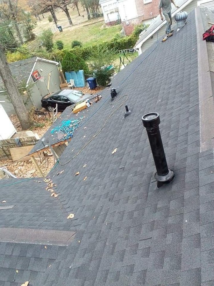 Slide of J&J Roofing